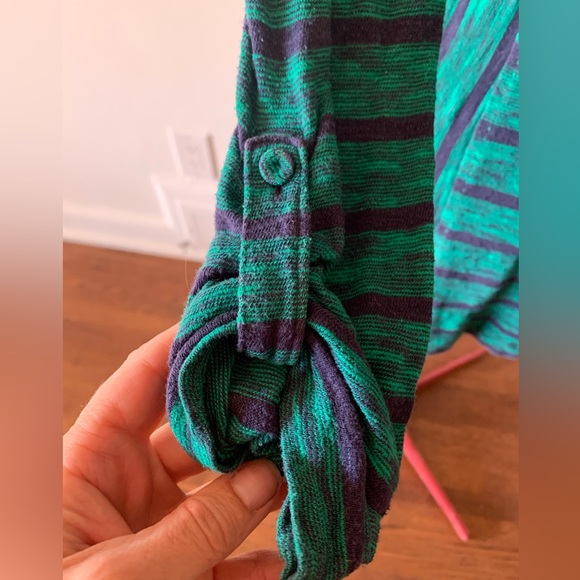 ANTHROPOLOGIE STRIPED TIE BACK SHIRT - Picture 5 of 8